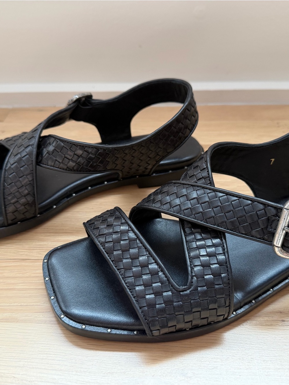 Freda Salvador Black Woven Leather Sandals Size 7